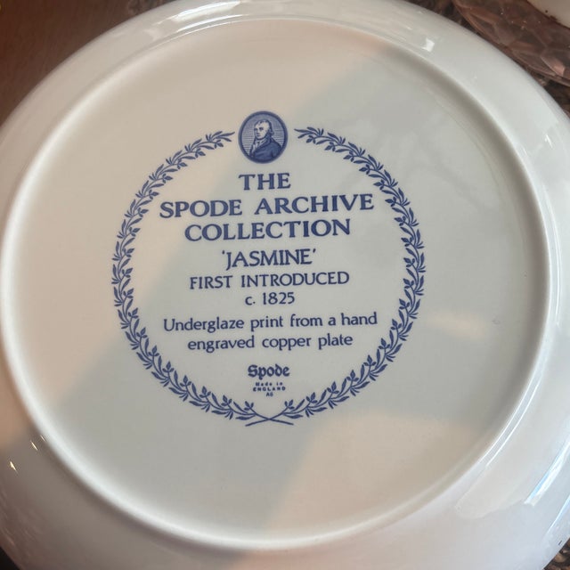 1990s 1990s Spode Archive Collection “Jasmine” Bowls - Set of 5 For Sale - Image 5 of 5