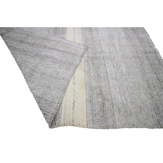 Mid 20th Century 1960s Vintage Gray Turkish Kilim Rug- 7′2″ × 10′ For Sale - Image 5 of 7