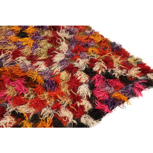 1950s Hand-Knotted Vintage Tulu Shag Rug in Red, Multicolor Geometric Pattern For Sale - Image 5 of 6