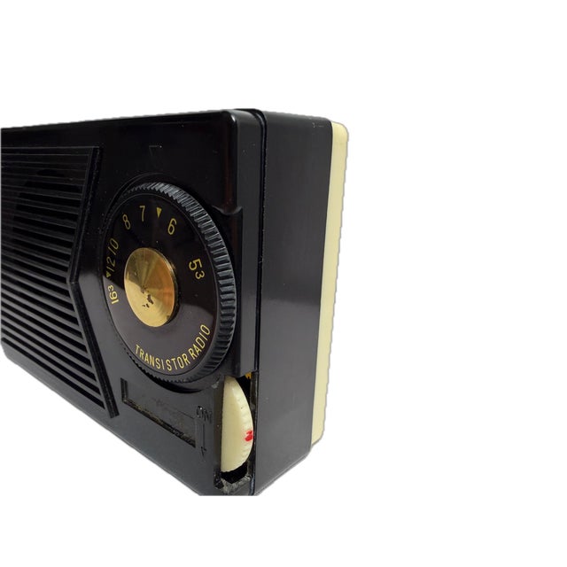 Mid-Century Modern Vintage Rare Mantone Marvel Shiriro Model T-21 2tr Transistor Radio 2 Transistor Black For Sale - Image 3 of 12