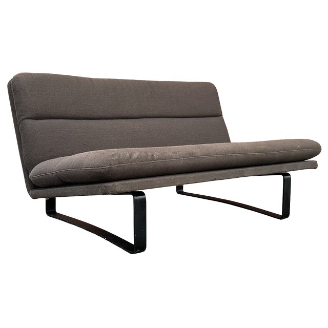 2-Seater Sofa in Brown Upholstery and Black Base by Kho Liang Ie for Artifort, 1968 For Sale