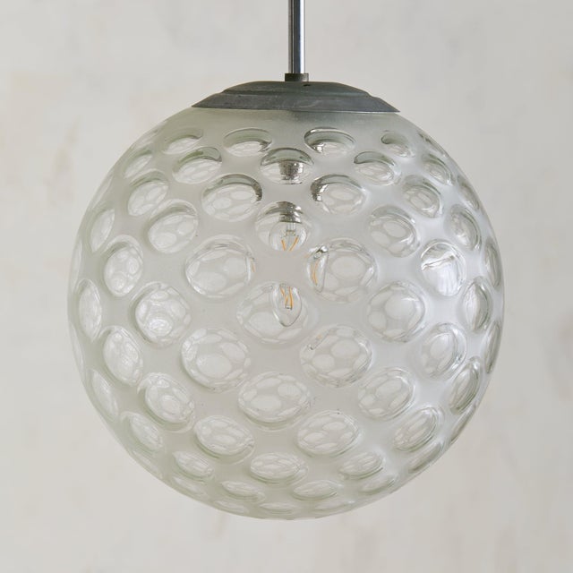 Art Deco Italian Murano Satin Glass Pendant Light Attributed to Carlo Scarpa, 1935 For Sale - Image 3 of 6