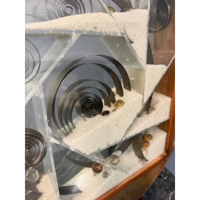 1970s Ann Wiseman Kinetic Sand Fountain Sculpture in Walnut, Lucite, and Brass For Sale In Philadelphia - Image 6 of 9