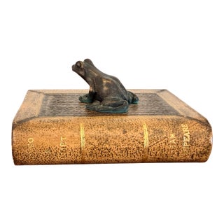 Bronze Frog Paperweight on Faux Antique Book - Romeo and Juliet For Sale