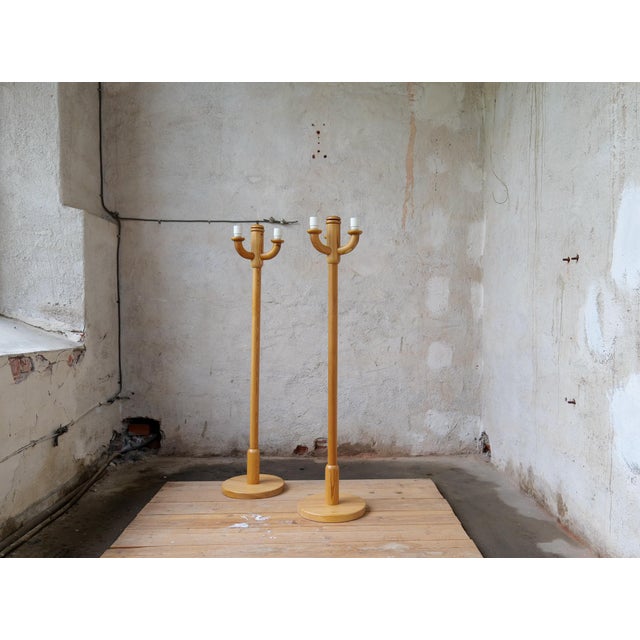 Scandinavian Modern Sculptural Floor Lamps in Pine, Sweden 1970s, Set of 2 For Sale - Image 15 of 17