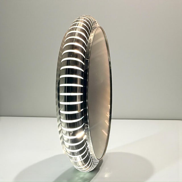 Space Age Chrome Mirror with Integrated Lighting, Italy, 1970s For Sale - Image 4 of 15