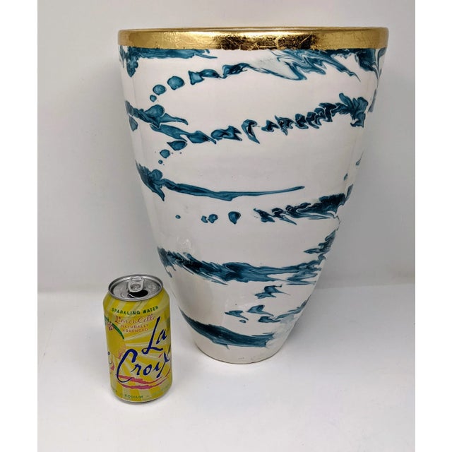 Early 21st Century Italian European Oversized Teal Swirl Ceramic Vase With Gold Rim For Sale - Image 5 of 7