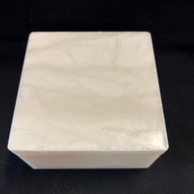 Alabaster Italian White Volterra Alabaster Swivel Top Accessories Box by Ducceschi For Sale - Image 8 of 12