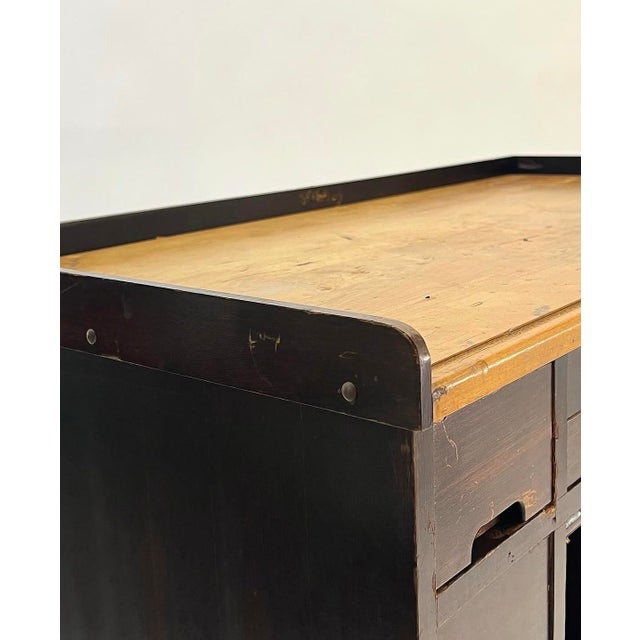 American Antique Multi-Drawer Jewelers Desk/Watchmakers Work Bench by j.h. Rosberg Manufacturing Co, Chicago c.1920 For Sale - Image 3 of 12