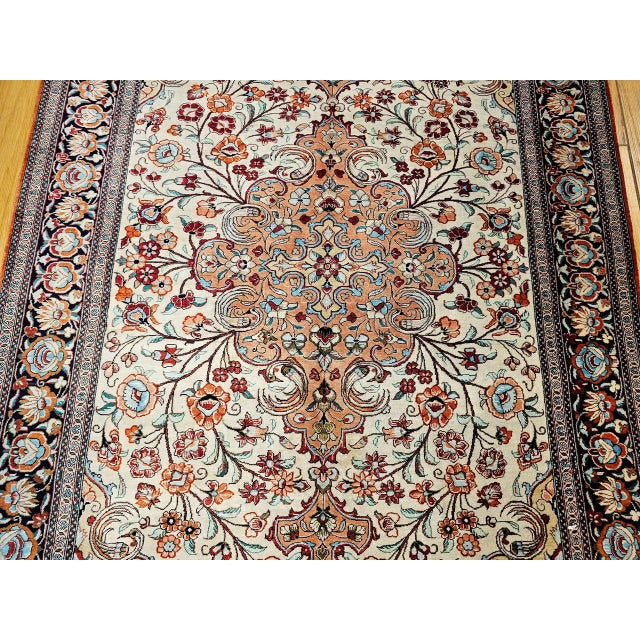 Vintage Persian Qum Area Rug, Hand-Knotted Silk, Floral Pattern, Ivory & Navy, 3x5 For Sale - Image 4 of 18