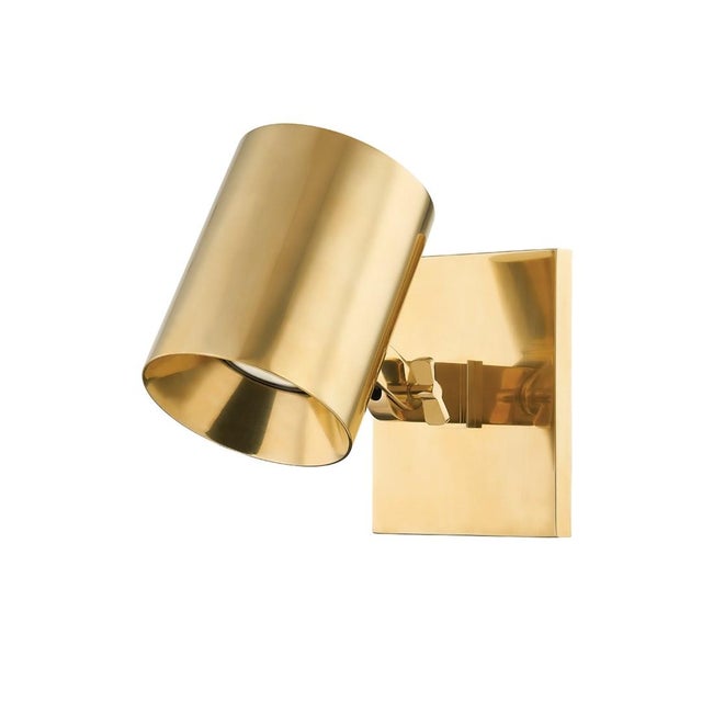 A smooth, cylindrical shade paired with a square backplate or base are the hallmarks of Highgrove's clean, modern look....