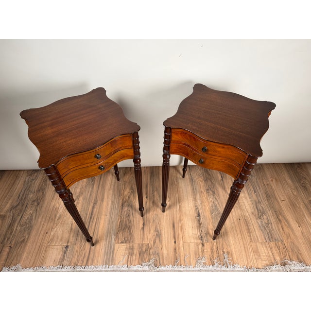 Early 19th Century Pair of American Classical Revival Mahogany Two-Drawer Work Tables, Circa 1880–1910 For Sale - Image 5 of 15