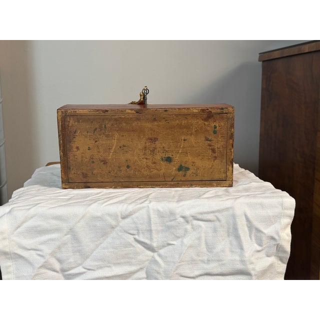 Early 19th C. American Primitive Grain-Painted Dome-Top Box For Sale - Image 11 of 14