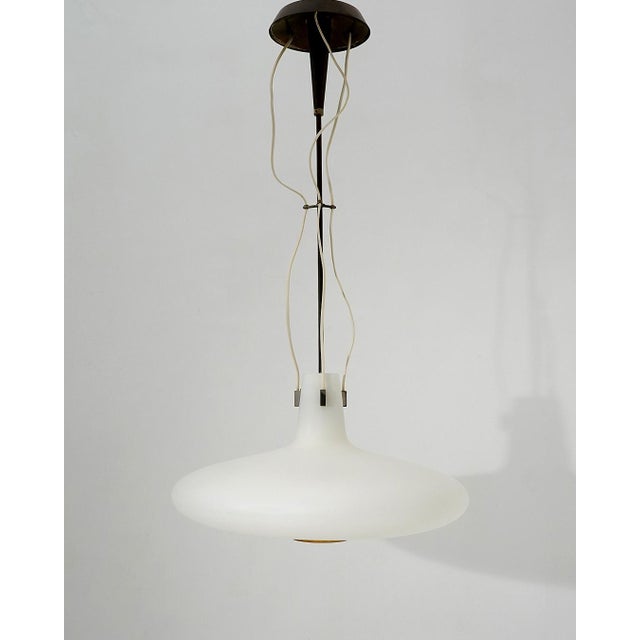 Mid-Century Modern Glass and Brass Pendant by Bruno Chiarini, 1950s For Sale - Image 3 of 14