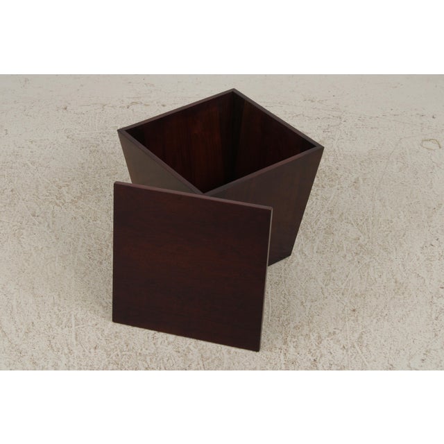 2000 - 2009 Stickley Metropolitan Cherry Lift Top Box Table For Sale - Image 5 of 15