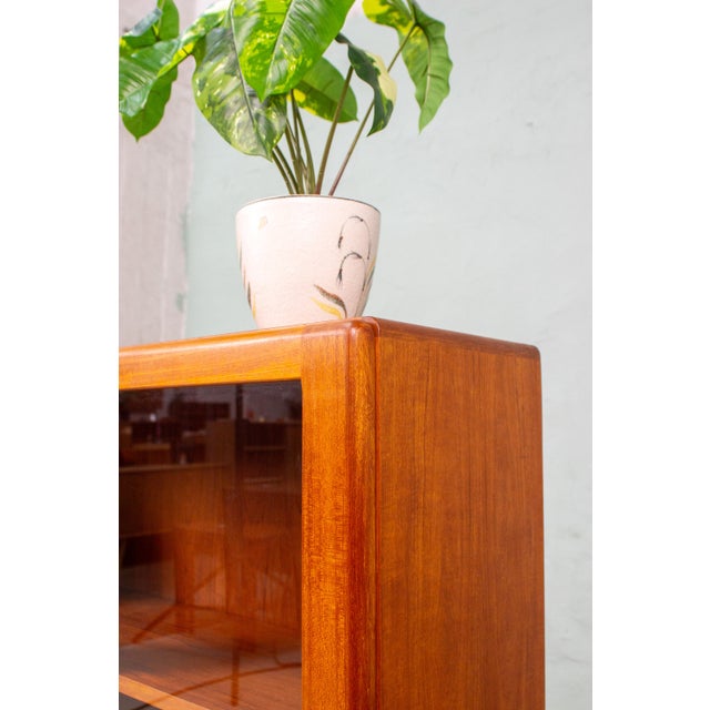 Vintage Danish Teak Vitrine, 1960s For Sale - Image 14 of 18