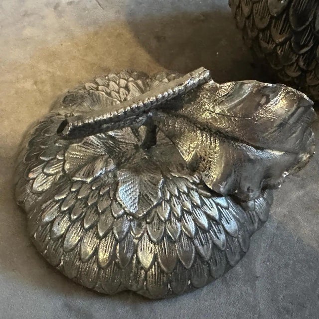 1980s An Elegant 1970s Modern Pewter Ice Bucket Made in Italy by Mauro Manetti For Sale - Image 5 of 14