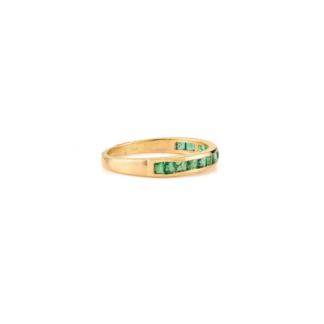14k Yellow Gold Channel Set Square Emerald Band Ring Size 5.5 Gifts for the Hostess For Sale In New York - Image 6 of 14