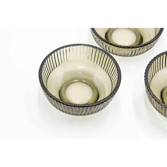 Vintage Glass Serving Bowls, 1970s, Set of 4 For Sale - Image 3 of 5