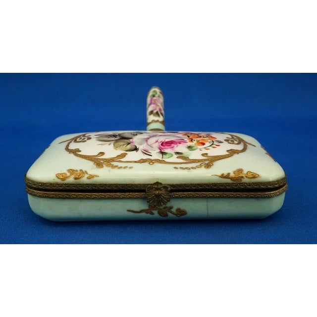 Empire Style Porcelain Hand-Warmer Box from Sevrès Manufacture, Paris, France, 18th Century For Sale - Image 11 of 18
