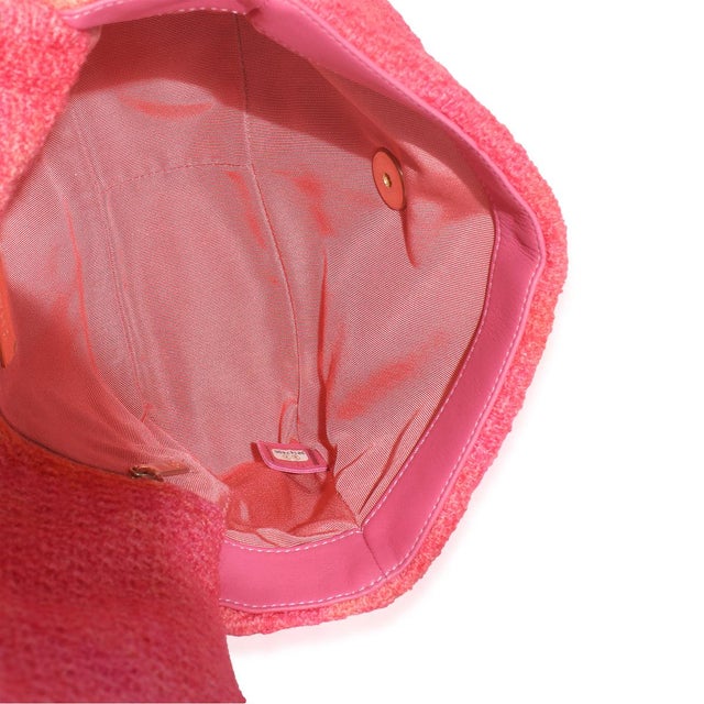 Coral Pink Tweed Quilted Medium Chanel 19 Flap Bag For Sale - Image 9 of 9