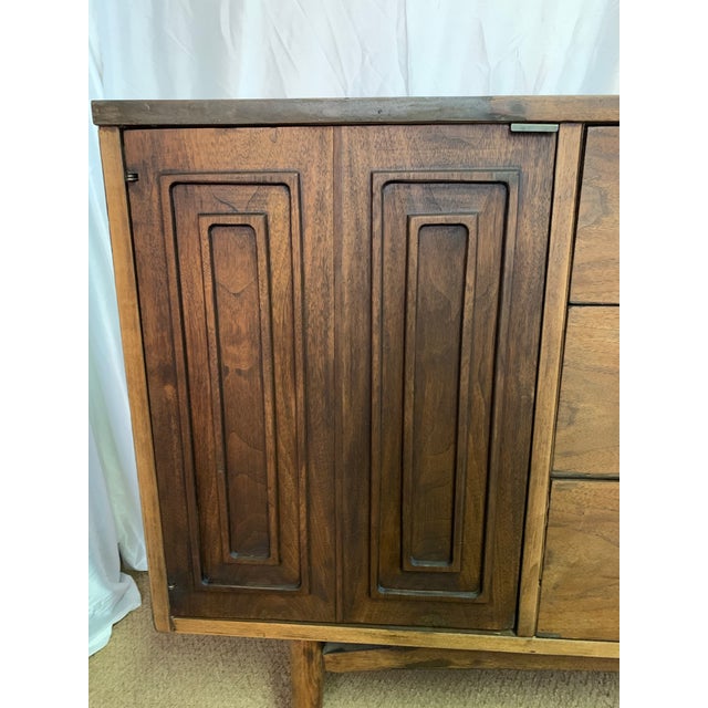 Mid-Century Modern Vintage Broyhill Sculptra Credenza | 3 Drawers | 2 Cabinets | Partially Refinished For Sale - Image 3 of 12