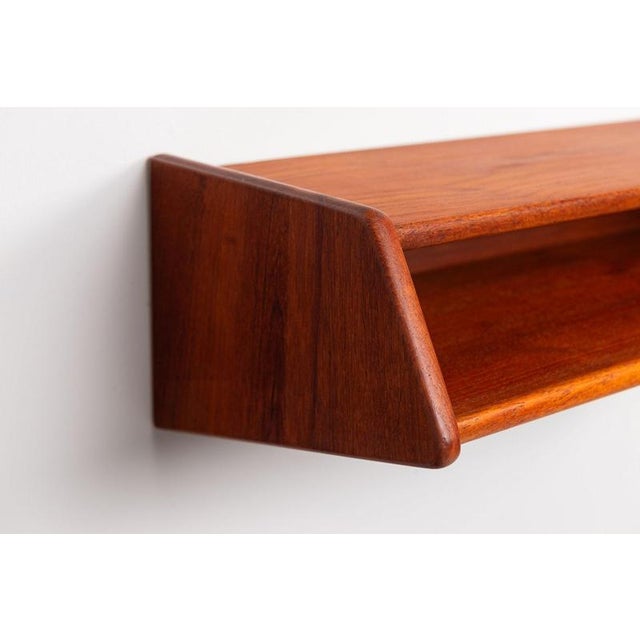 No. 24 Floating Nightstands in Teak by Aksel Kjersgaard, Odder, Denmark 1960, Set of 2 For Sale - Image 12 of 15