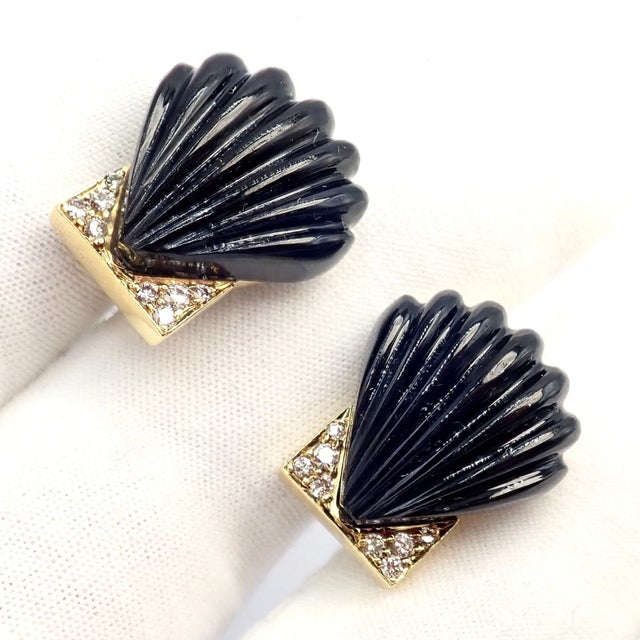 Vintage Estate Cartier Yellow Gold Diamond Onyx Shell Earrings, Pair For Sale In Philadelphia - Image 6 of 11