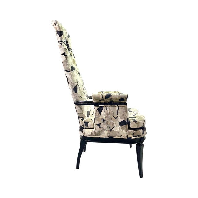 Grosfeld House Mid 20th Century Pair of High-Back Hollywood Regency Chairs in Grosfeld Manner For Sale - Image 4 of 5