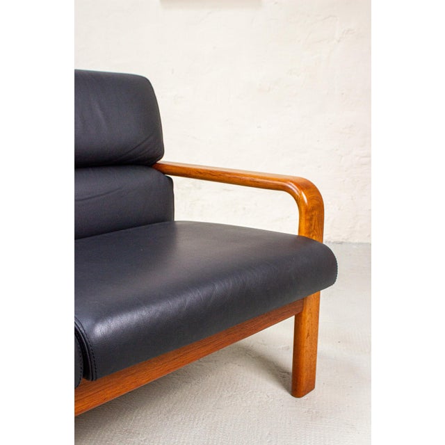 Mid-Century Modern Vintage Teak and Leather 2-Seater Sofa from Olsen & Laursen, 1980s For Sale - Image 3 of 17