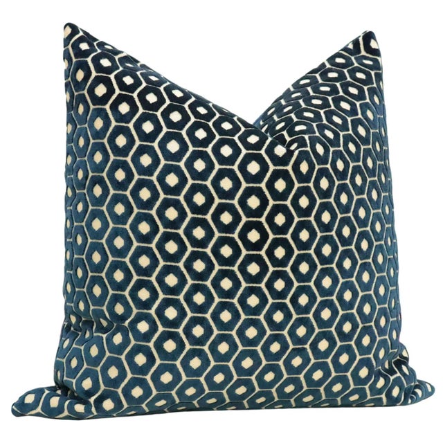 Contemporary 20" Navy Blue Paloma Cut Velvet Pillows - a Pair For Sale - Image 3 of 5