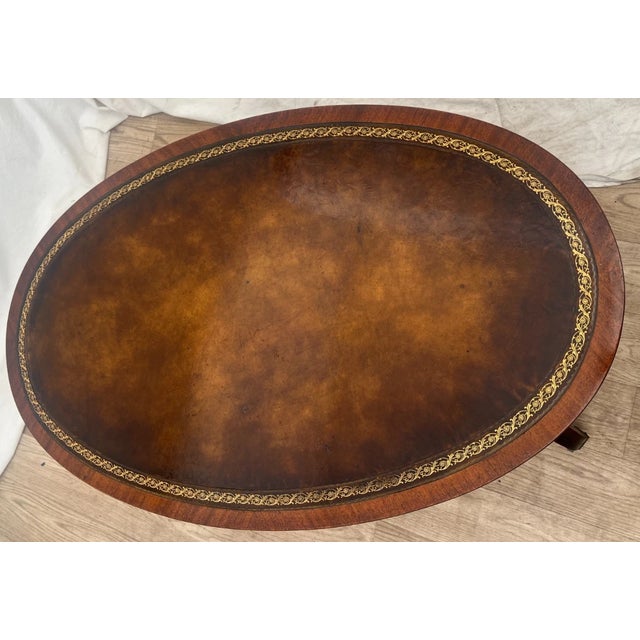 Vintage Weiman Mahogany Oval Coffee Table Brown Tooled Leather Top Federal Style For Sale - Image 13 of 14