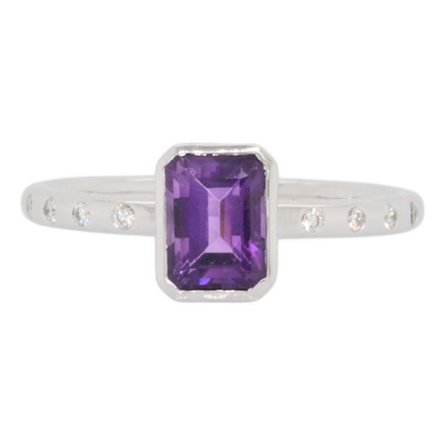 Stella Solid 14k Gold Amethyst Ring With Natural Diamonds Accents, Emerald Cut, Size 6.75 For Sale