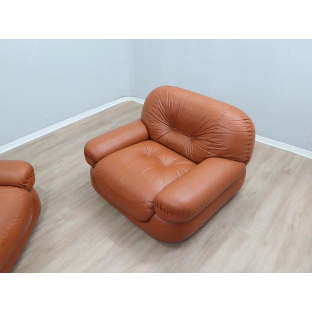 Sapporo Cognac Leather Chairs from Mobil Girgi, 1970s, Set of 2 For Sale - Image 6 of 18