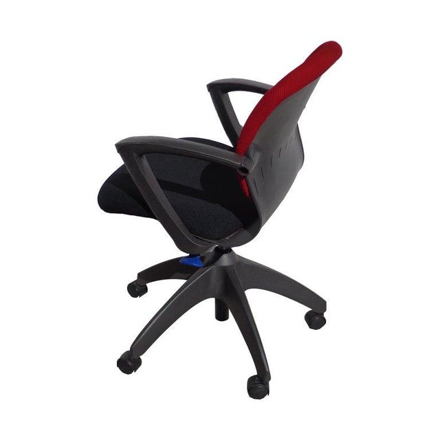 2000 - 2009 2000s Soho Task Chair by Roberto Lucci & Paolo Orlandini for Knoll For Sale - Image 5 of 7