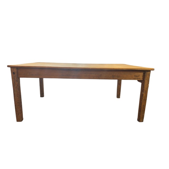 Rustic 19th Century English Pine Farmhouse Dining Table with Drawer For Sale - Image 3 of 10