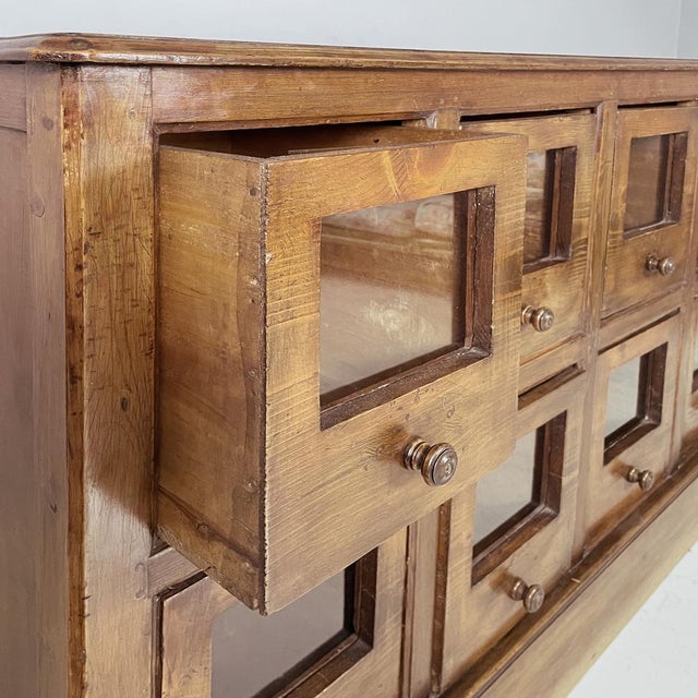 Brown Italian Art Deco Chest of Drawers in Wood and Glass, 1930s For Sale - Image 8 of 18