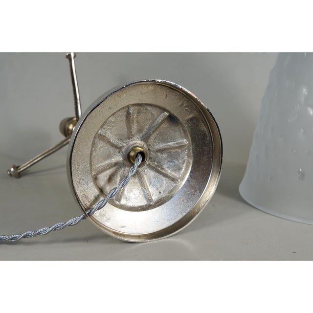 Muller Freres French Art Deco Table Lamp 1930s - Geometric Scales Frosted Glass & Nickel For Sale - Image 10 of 12