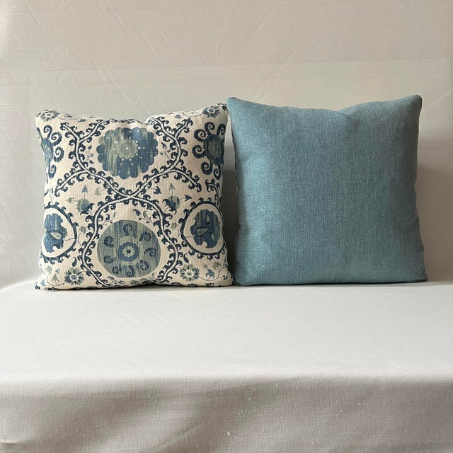 Contemporary Contemporary Floral Motif 20” Feather/Down Pillows - A Pair For Sale - Image 3 of 5