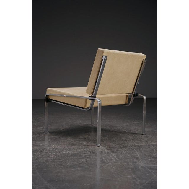 Mid-Century Modern Easy Chair For Sale - Image 9 of 13