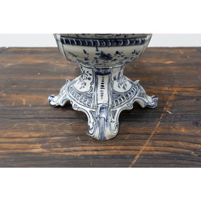 18th Century Dutch Delft Blue Vase For Sale - Image 3 of 12