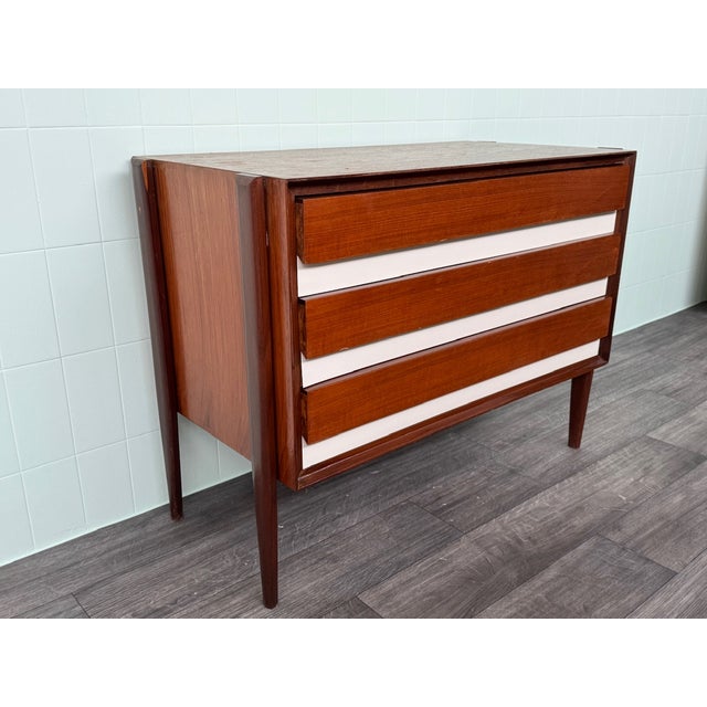 Mid-Century Modern Scandinavian Style Teak Chest of Drawers, 1950s For Sale - Image 4 of 18