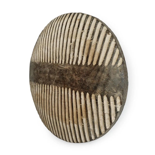 Tribal Vintage Round Zulu Shield For Sale - Image 3 of 4