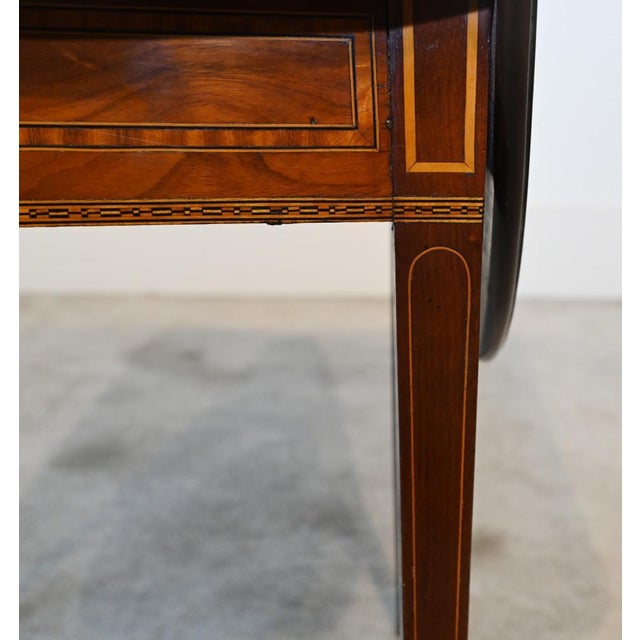 Georgian Sheraton Pembroke Table Drop Leaf, 1790s For Sale - Image 3 of 11