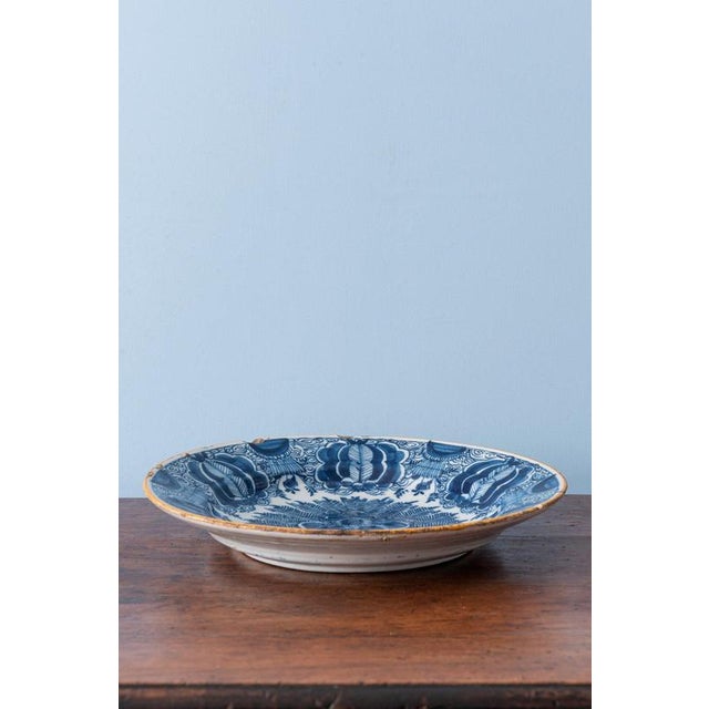 18th Century Dutch Delft Blue and White Peacock Dish For Sale - Image 5 of 8