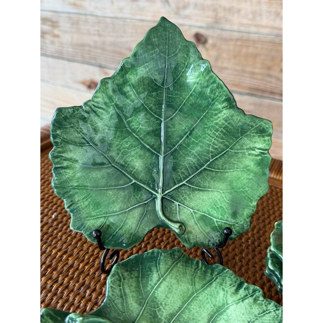 Italian Vietri Foglia Fresca Majolica Leaf Bread or Side Plates-Set of 8 For Sale - Image 11 of 12