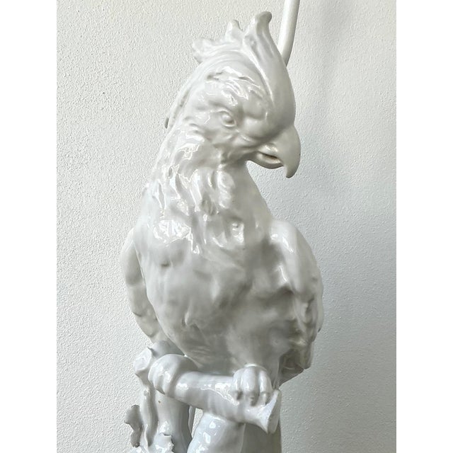 Vintage Regency Glazed Ceramic Ceramic Cockatoo Lamp For Sale - Image 4 of 8