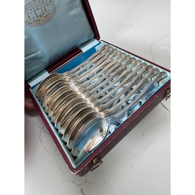 Christofle Vintage or Antique Christofle Silver Plated Chinon Pattern Coffee or Dessert Spoons 5.5" in Box - Set of 12 For Sale - Image 4 of 5