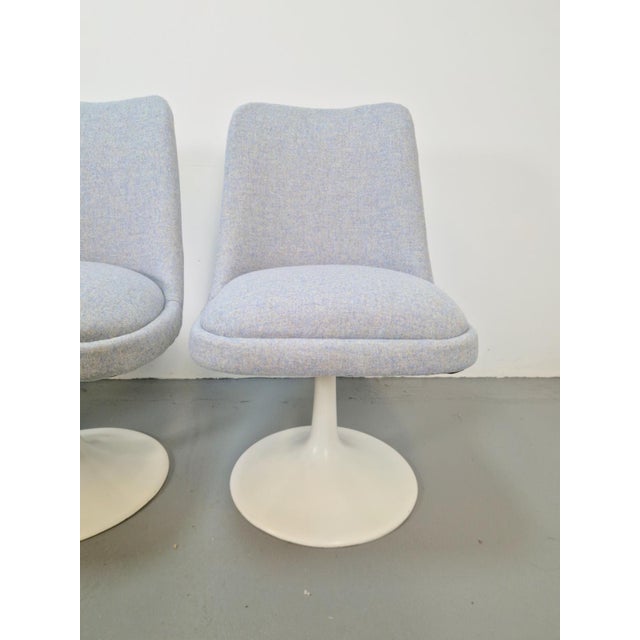 Textile Vintage Tulip Dining Chairs and Table in the style of Eero Saarinen, 1970s, Set of 5 For Sale - Image 7 of 17