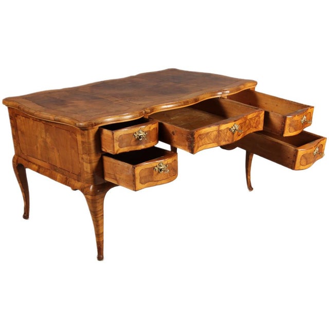 Late 18th Century Antique Baroque Desk in Walnut Inlay, 1780 For Sale - Image 5 of 18